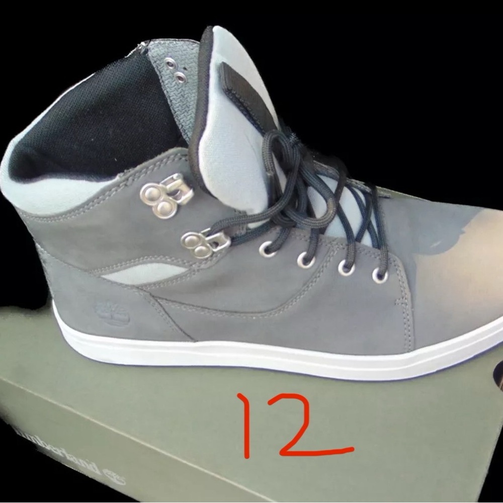 Timberland chukka boots
